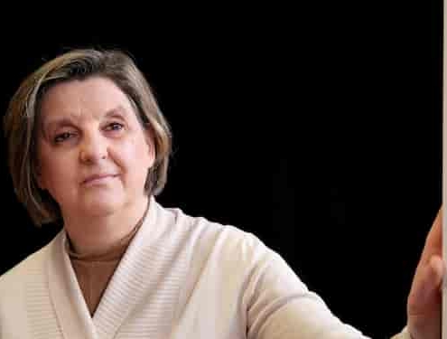 ClaireDenis Portrait de Claire Denis, enseignante de chant lyrique